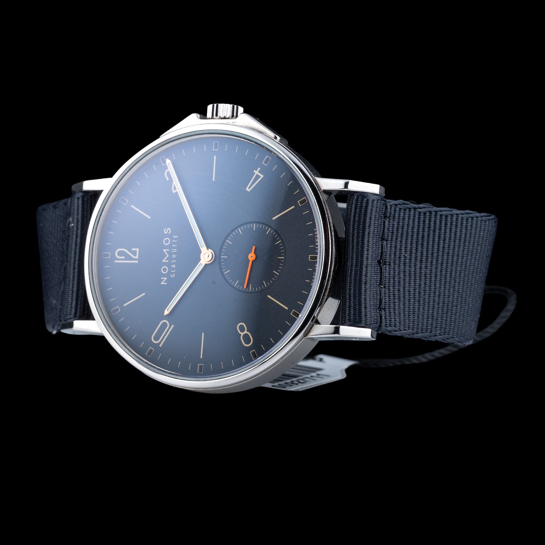 NOMOS Glashütte Ahoi Atlantik 552