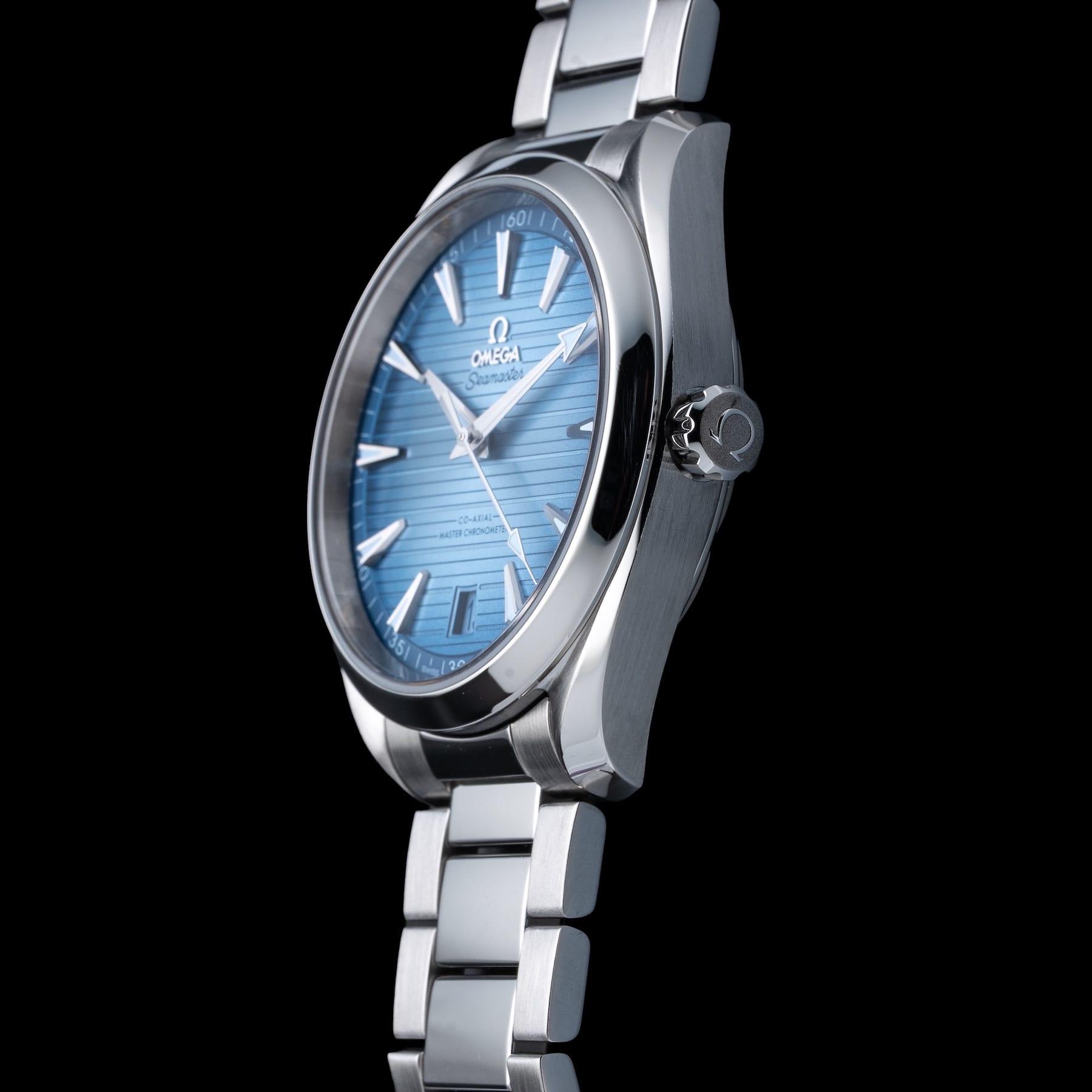 Omega 220.10.41.21.03.005 Seamaster Aqua Terra 150M Co-Axial Master Chronometer Summer Blue on Bracelet