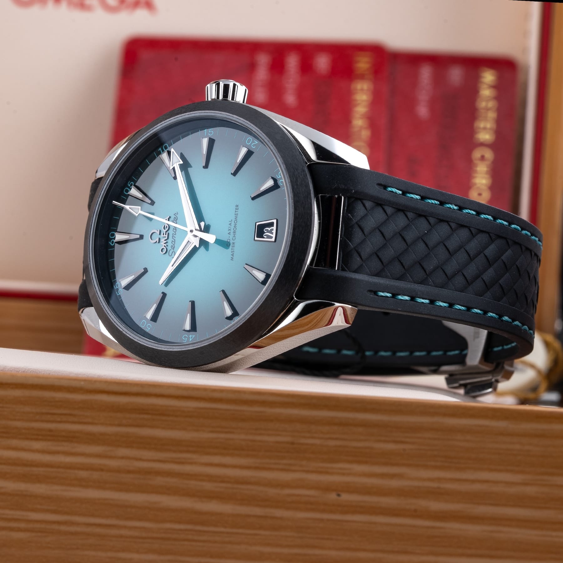 Omega Seamaster Aqua Terra 220.32.41.21.03.001