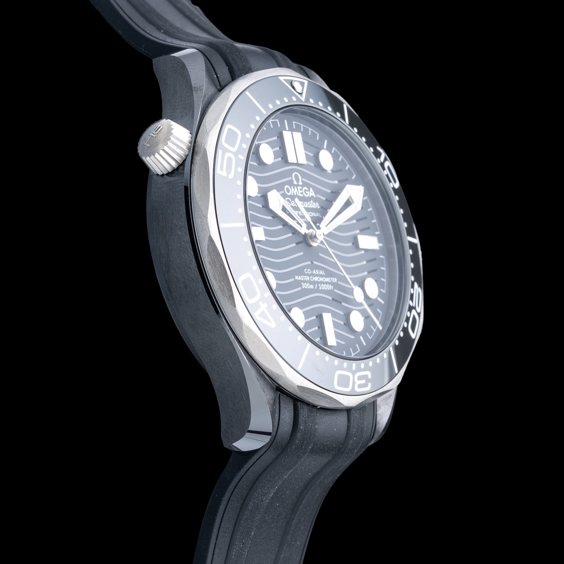 Omega Seamaster Diver 300M Chronometer 210.92.44.20.01.001