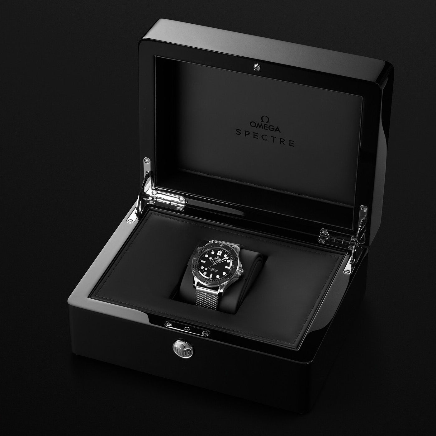Omega Seamaster Diver 300M James Bond Spectre Edition 210.30.42.20.01.023