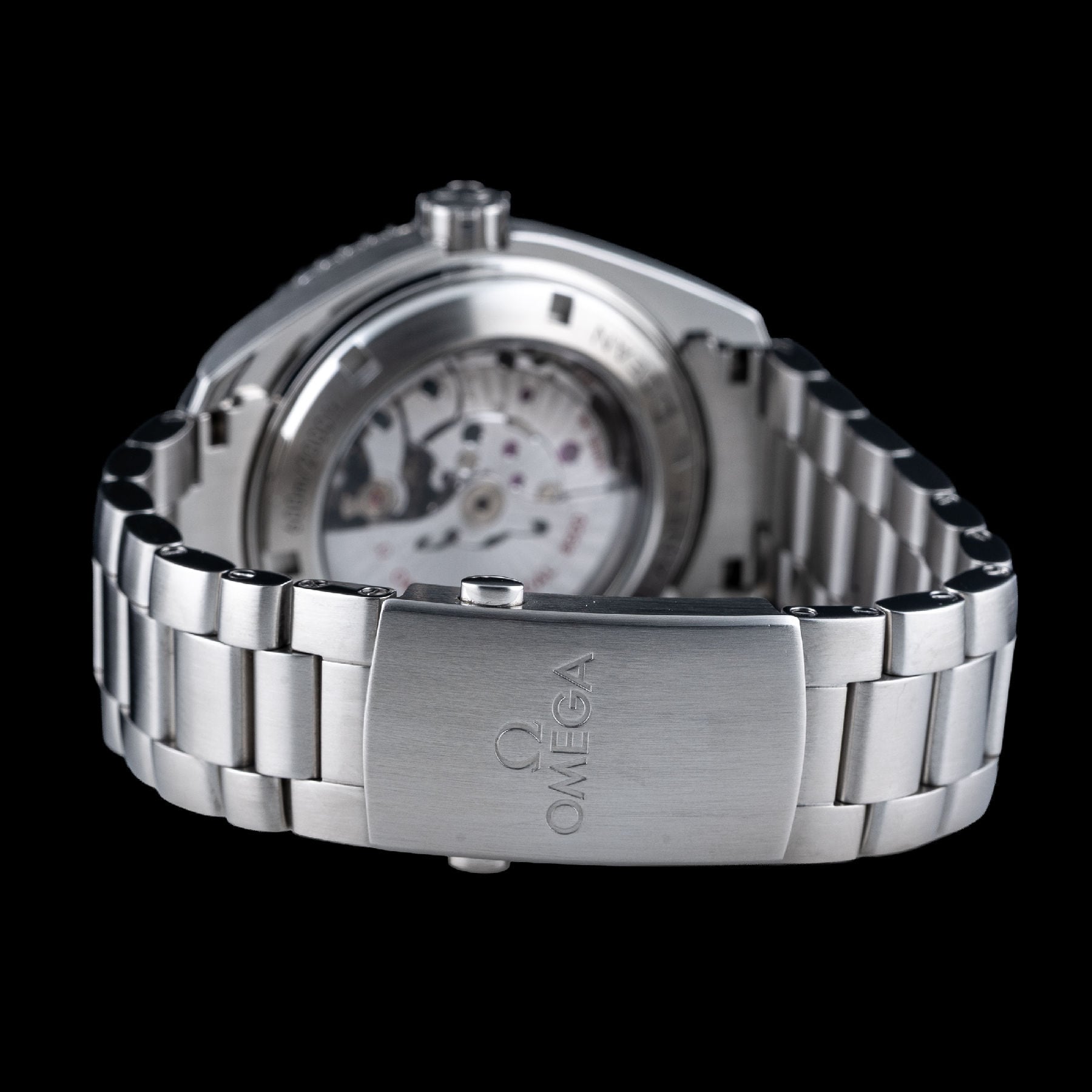 Omega Seamaster Planet Ocean 232.30.46.21.01.002