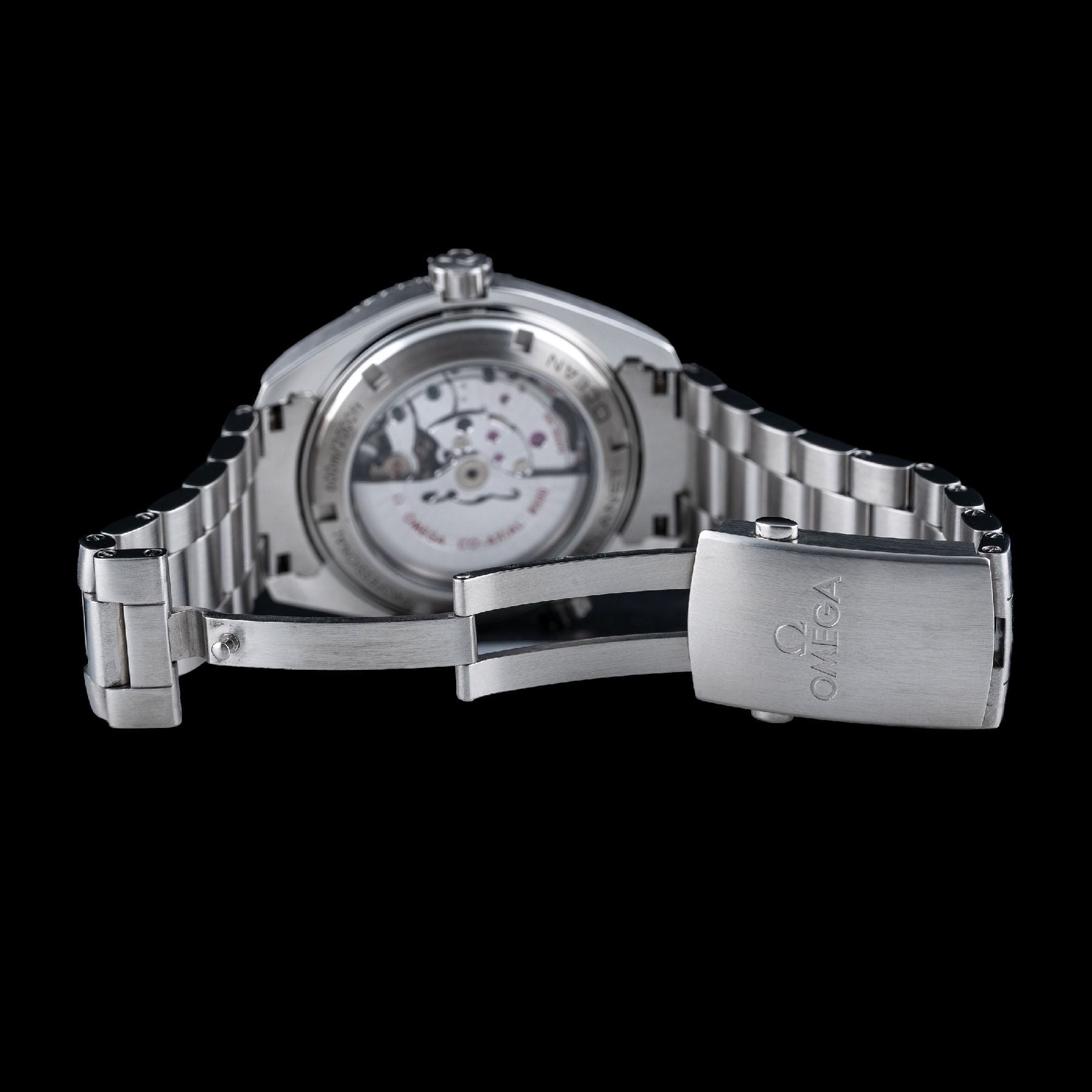 Omega Seamaster Planet Ocean 232.30.46.21.01.002