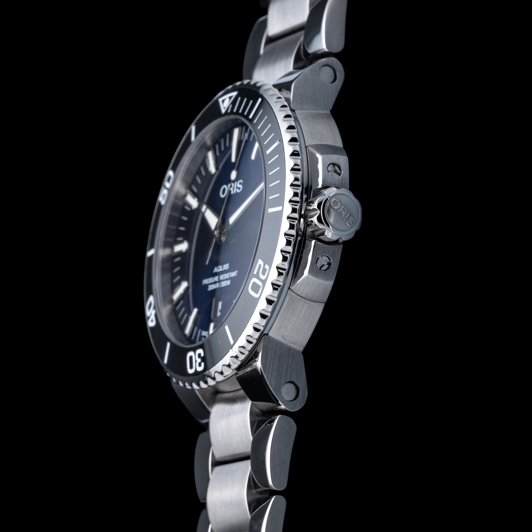 Oris Aquis Date Blue Dial 01 733 7730 4135