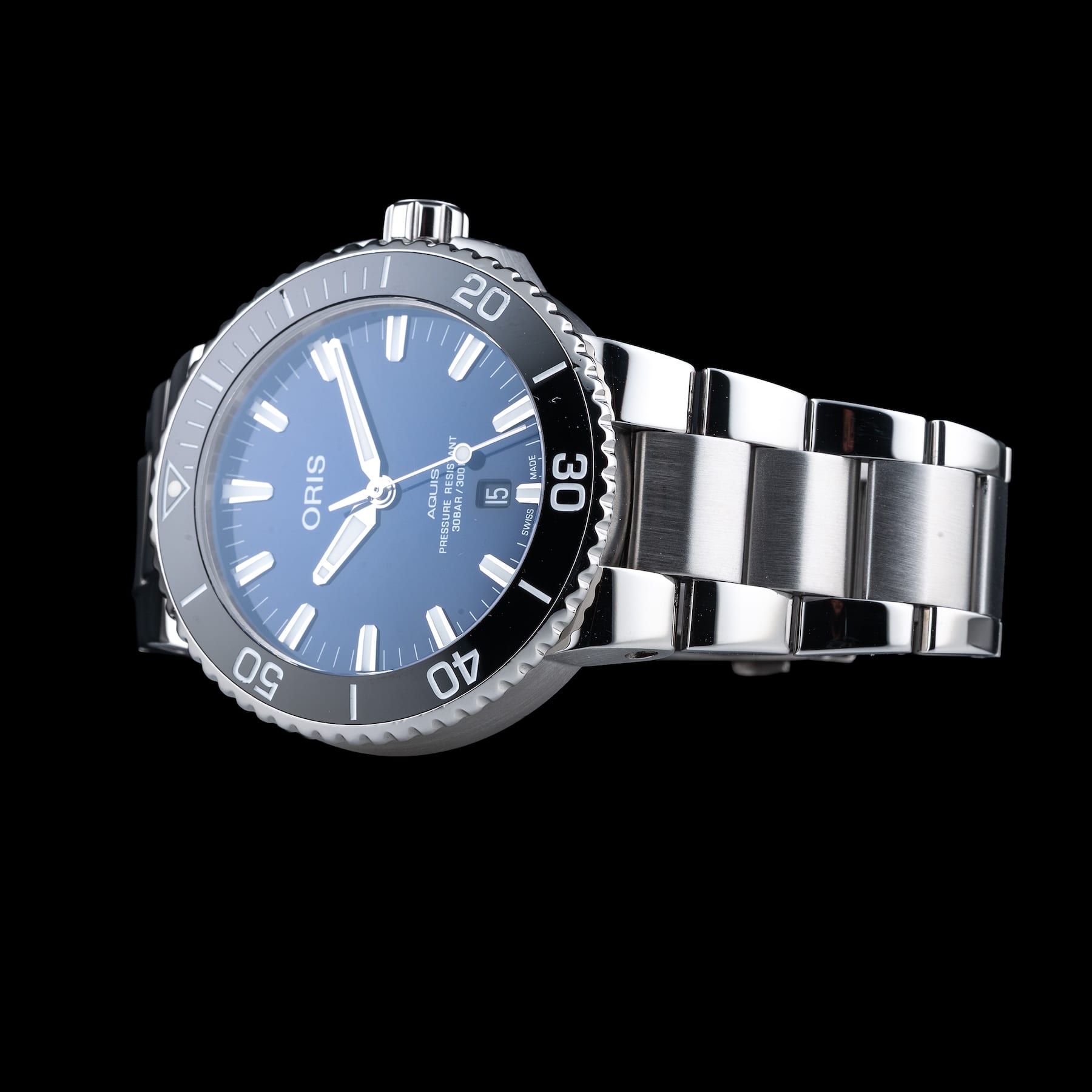 Oris Aquis Date Blue Dial 01 733 7730 4135