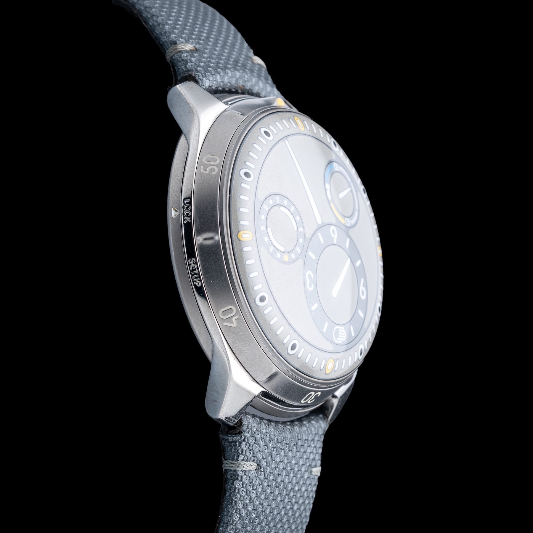 Ressence Type 5 LUM Luminova Grey Strap Ardillon Buckle
