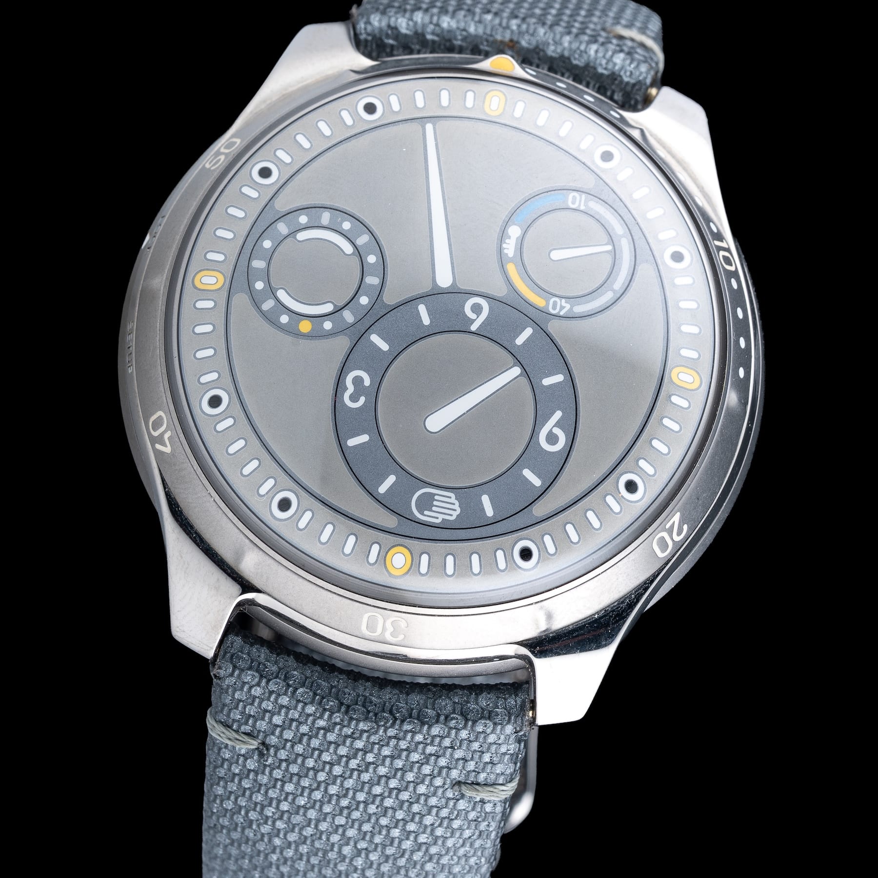 Ressence Type 5 LUM Luminova Grey Strap Ardillon Buckle