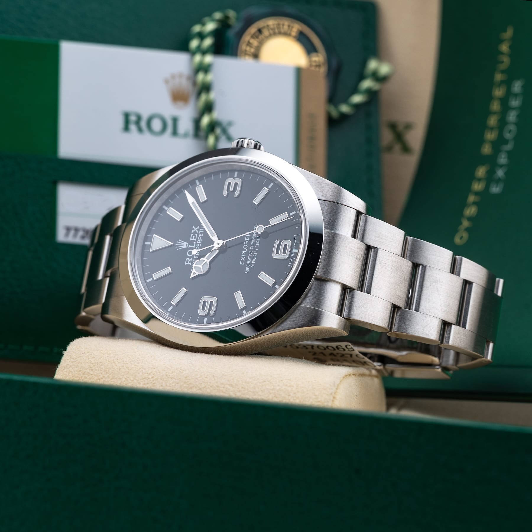 Rolex Explorer 214270