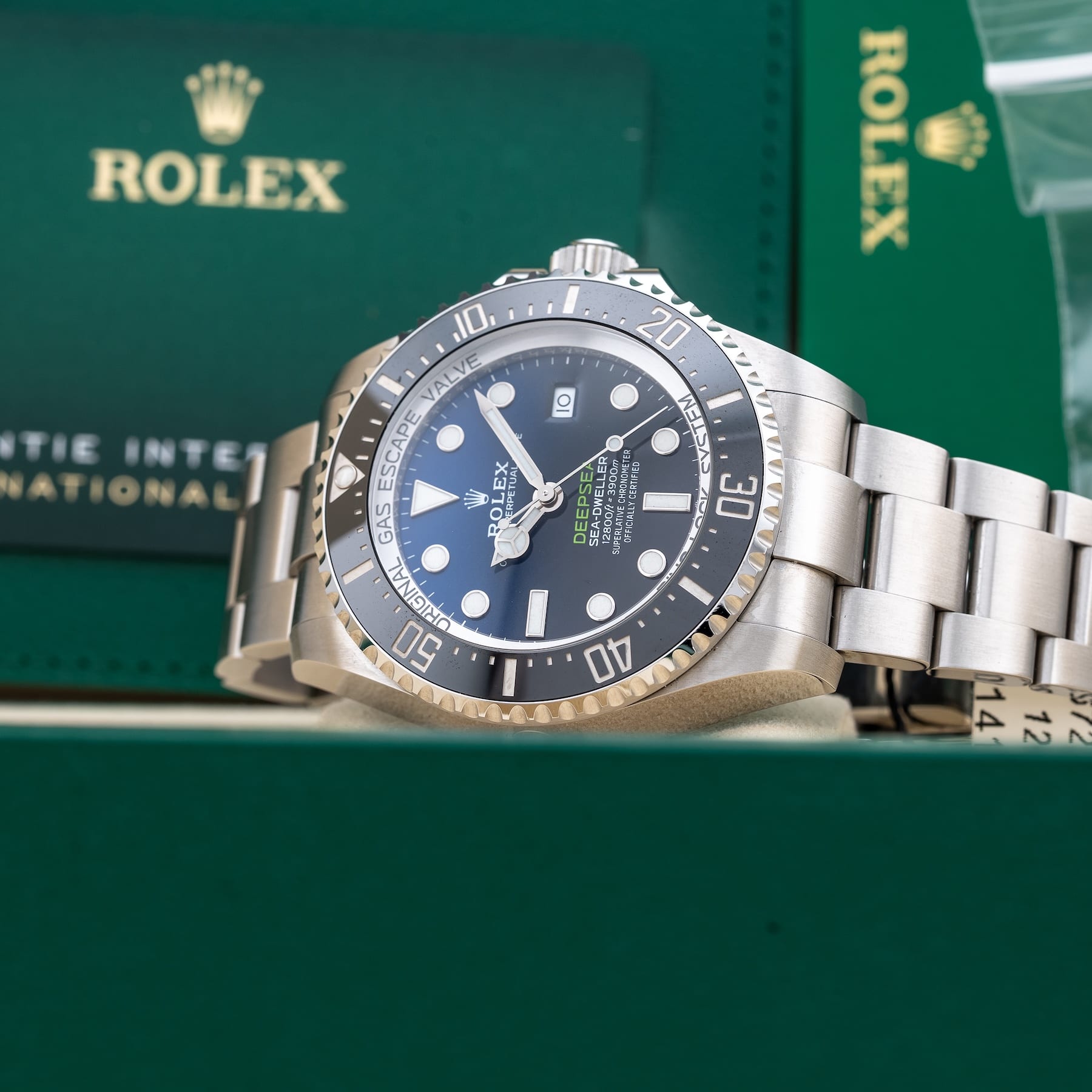 Rolex Sea-Dweller Deepsea 126660