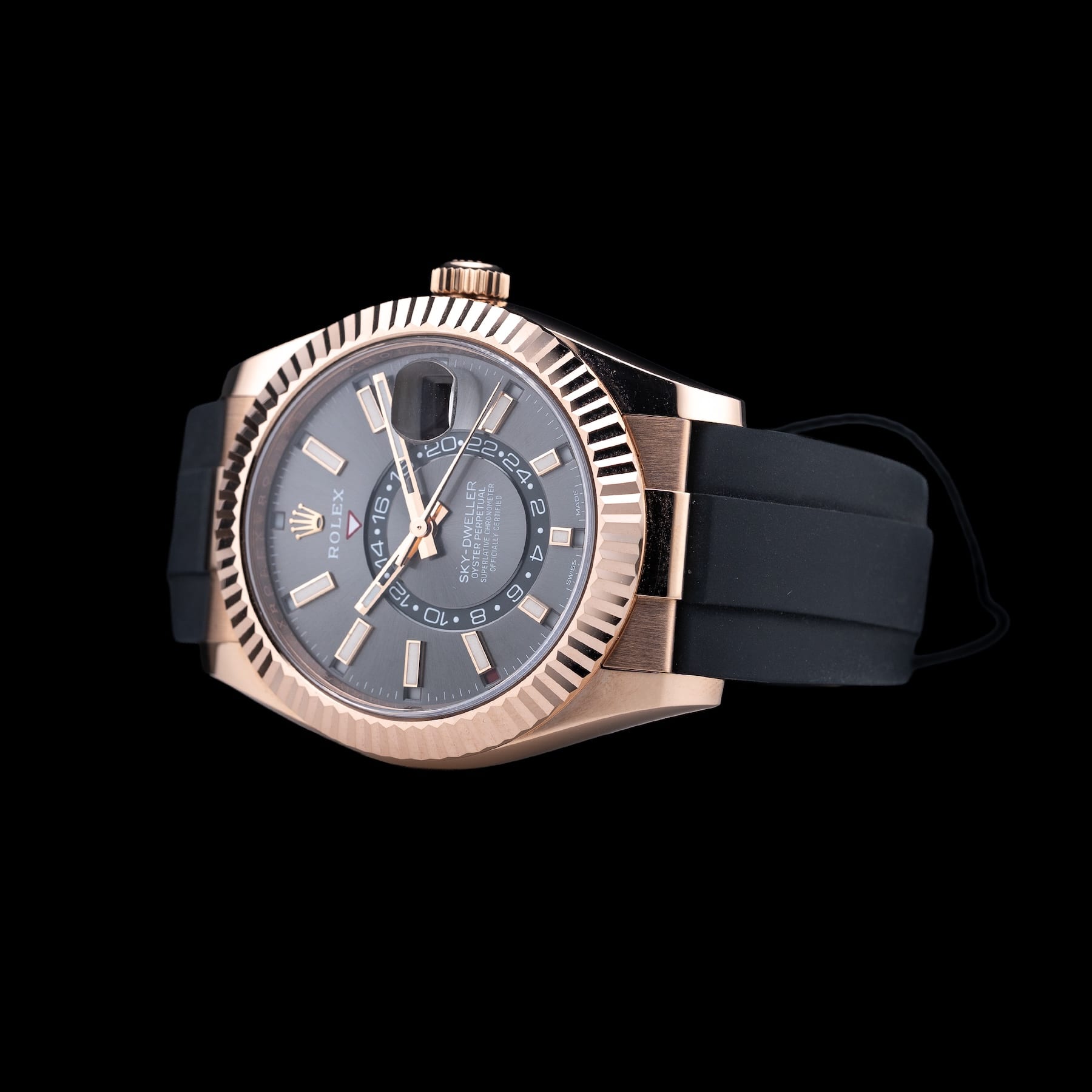 Rolex Sky-Dweller 326235