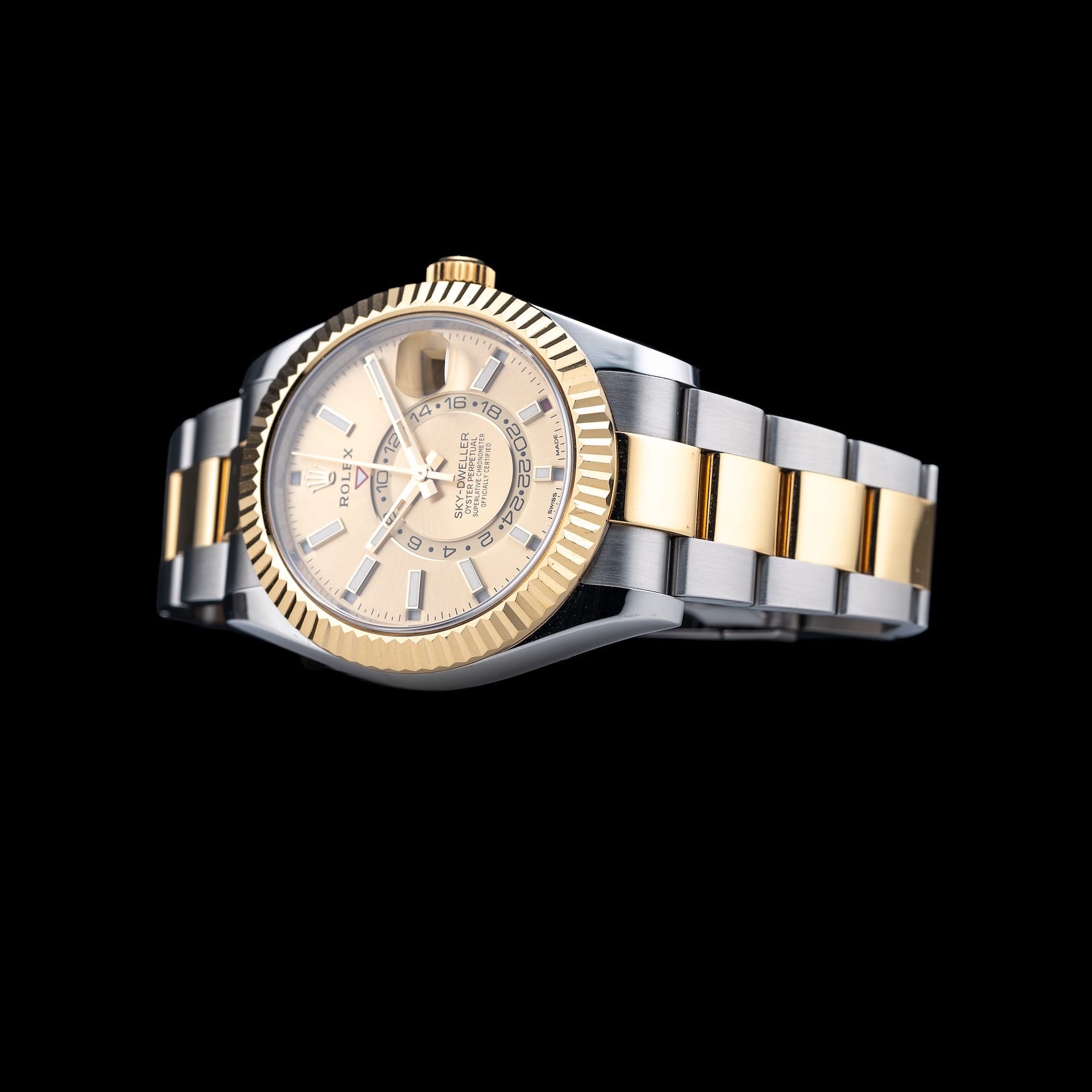Rolex 326933 Sky-Dweller Champagne Dial