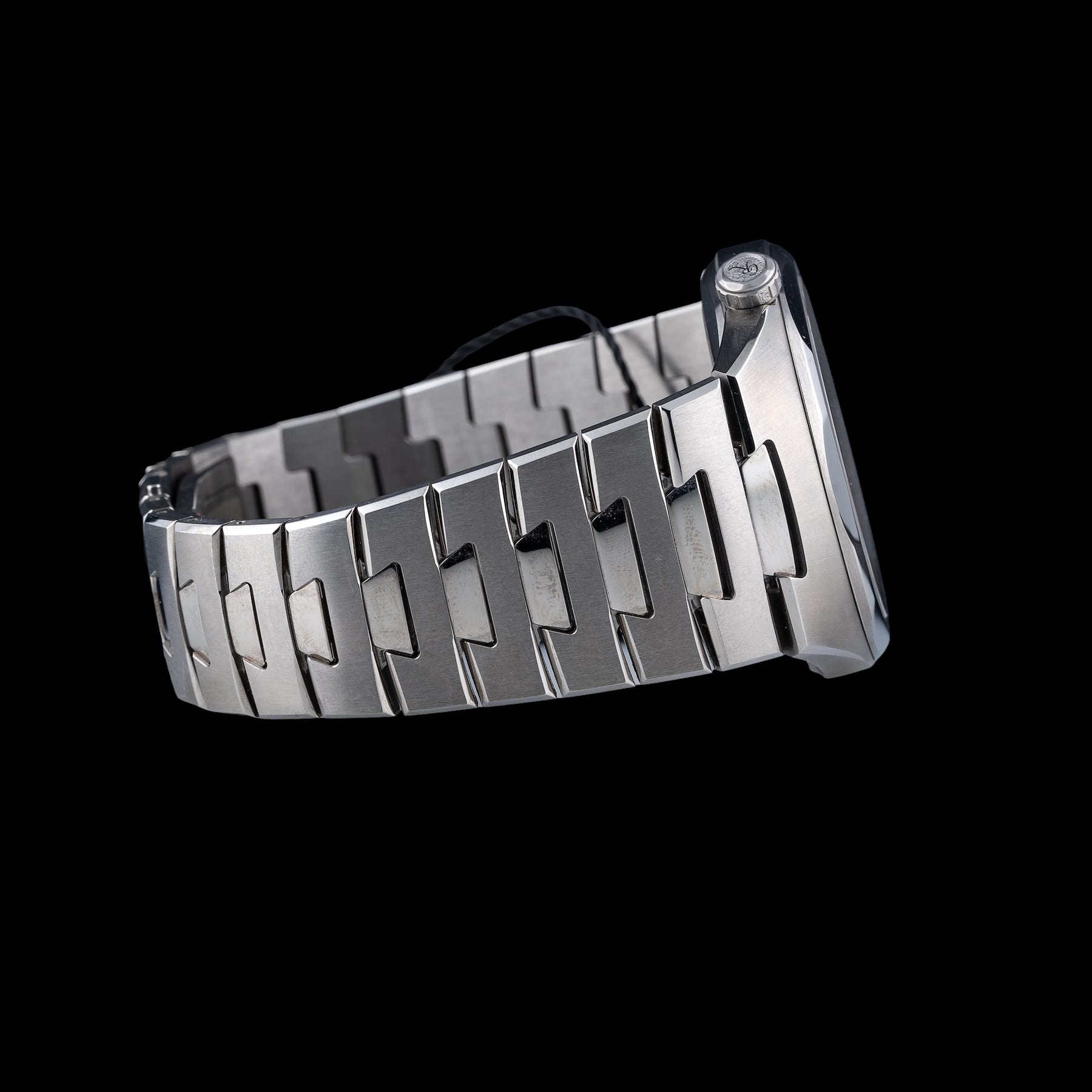 C by Romain Gauthier Titanium Edition MON00580