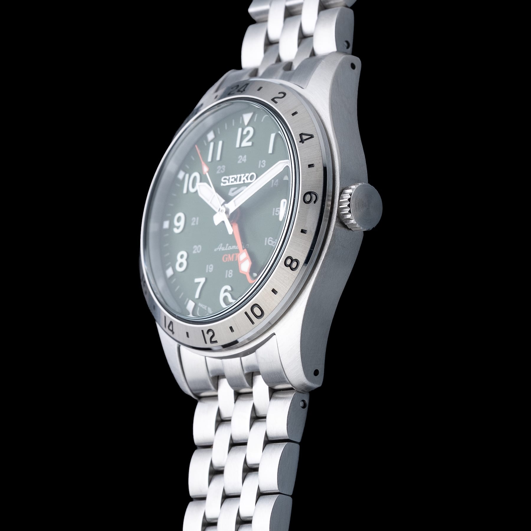 Seiko 5 Sports GMT Field HDB001