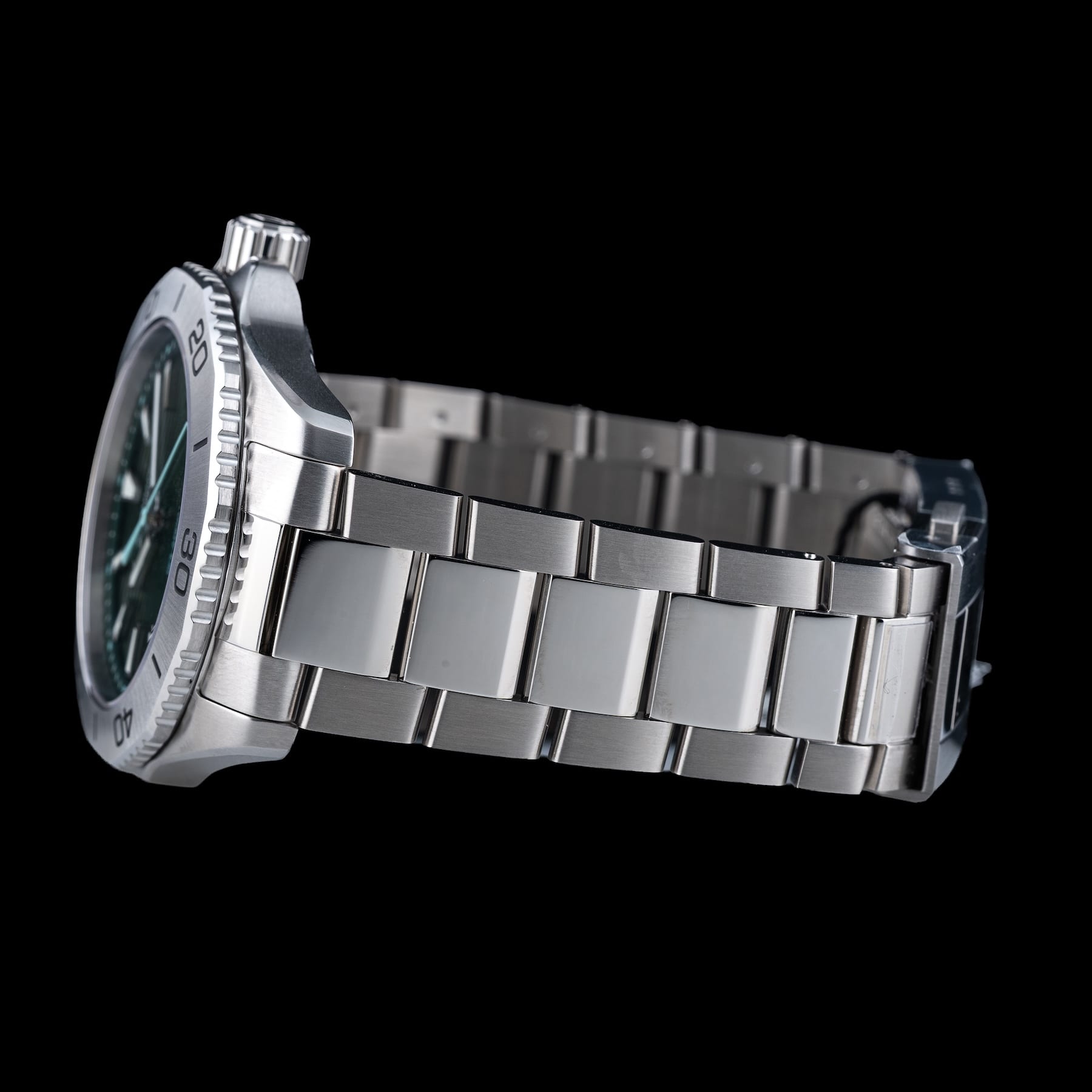 TAG Heuer WBP1115.BA0000 Aquaracer PROFESSIONAL 200 Date