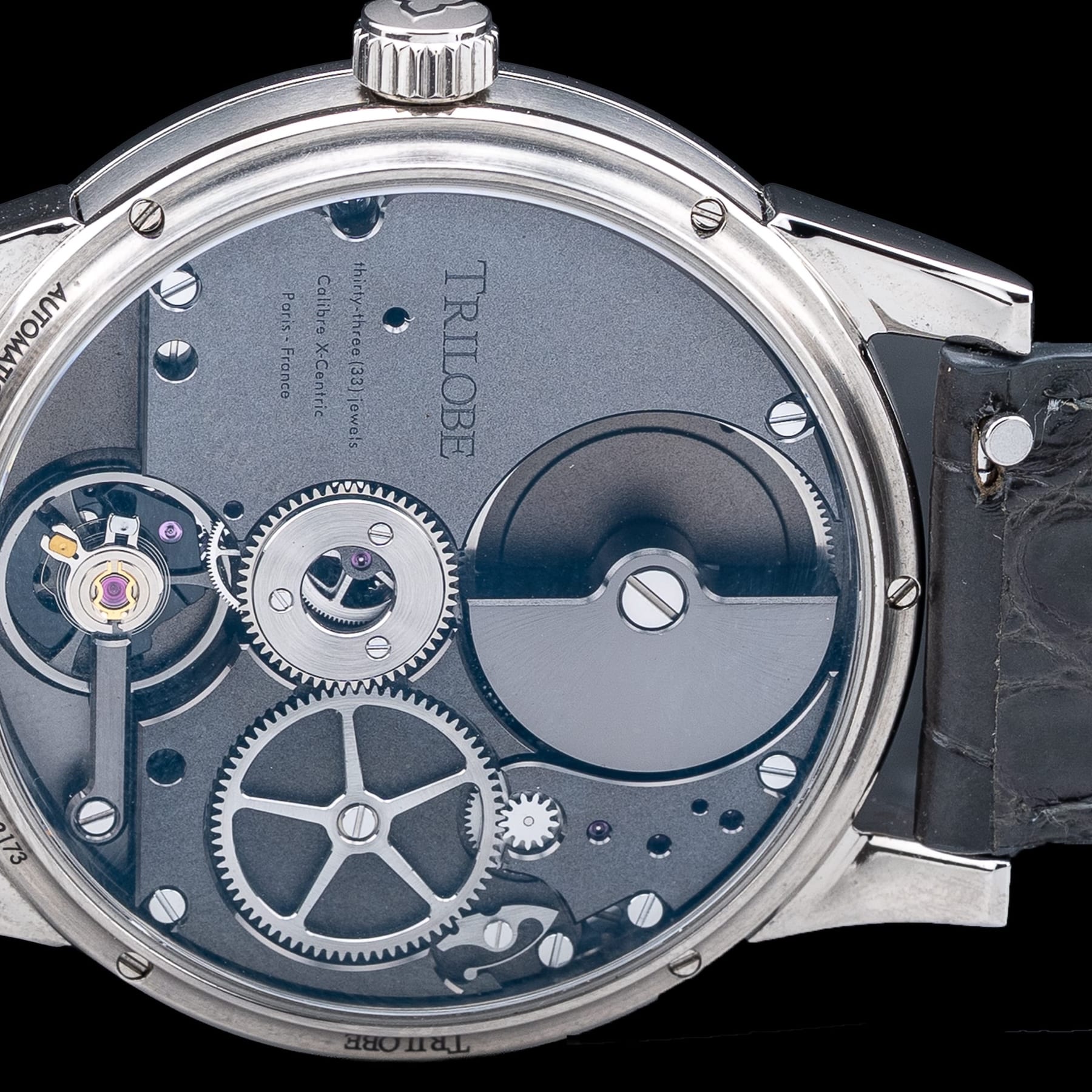 Trilobe Nuit Fantastique Guilloche Brume NF06GB