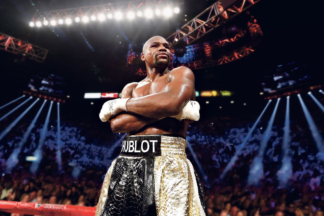 FLOYD MAYWEATHER RETURNS TO THE RING IN FABULOUS LAS VEGAS!